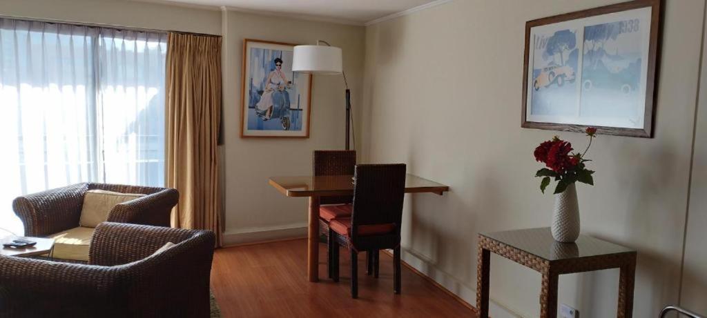 Suites El Golf San Sebastian 2711 Las Condes Santiago Luaran gambar